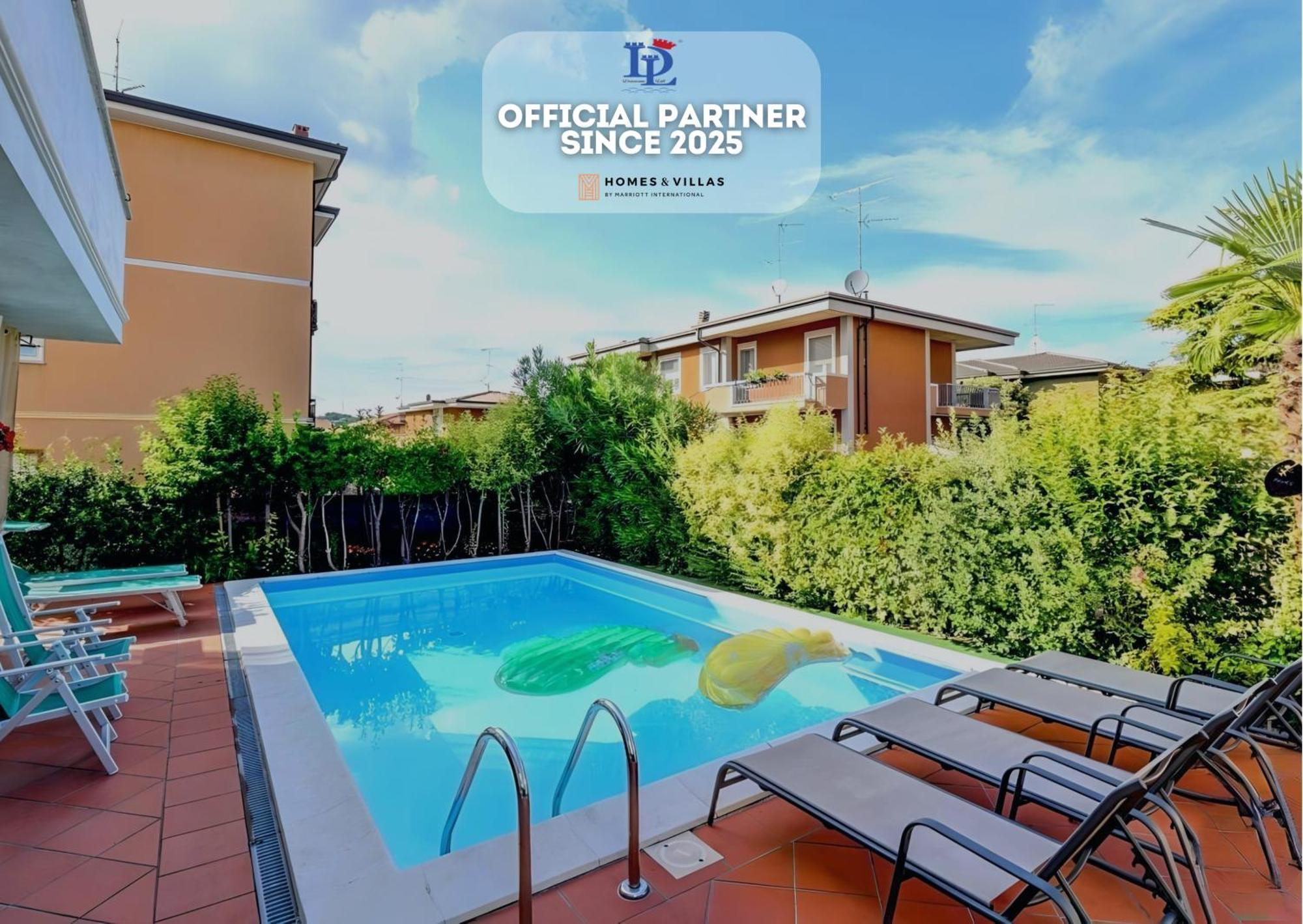 Desenzanoloft Official Partner Marriott Homes & Villas - Garden & Pool Ντεζεντσάνο ντελ Γκάρντα Εξωτερικό φωτογραφία